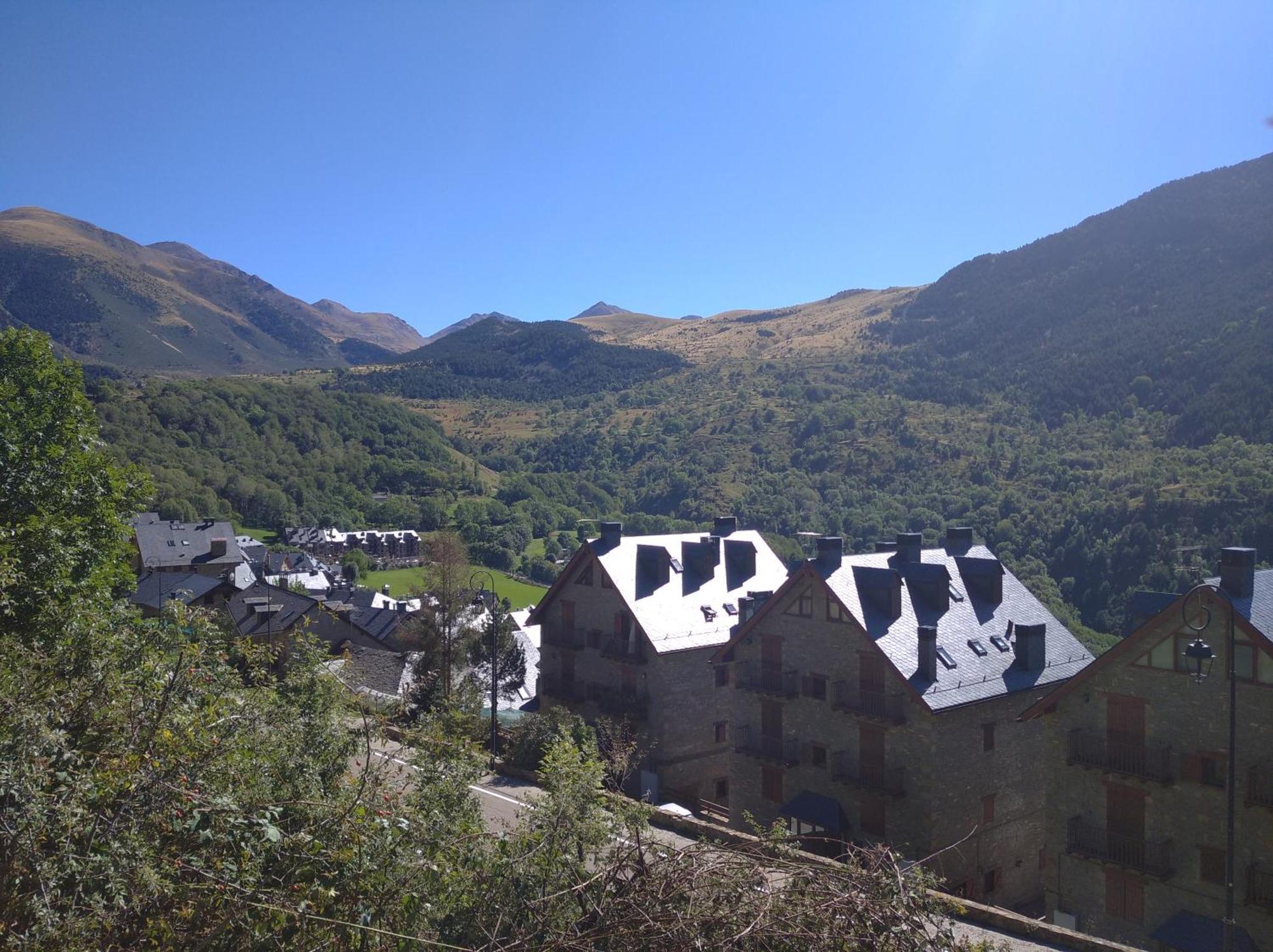 Apartamento Con Terraza Y Vistas Panoramicas En Tauell 외부 사진